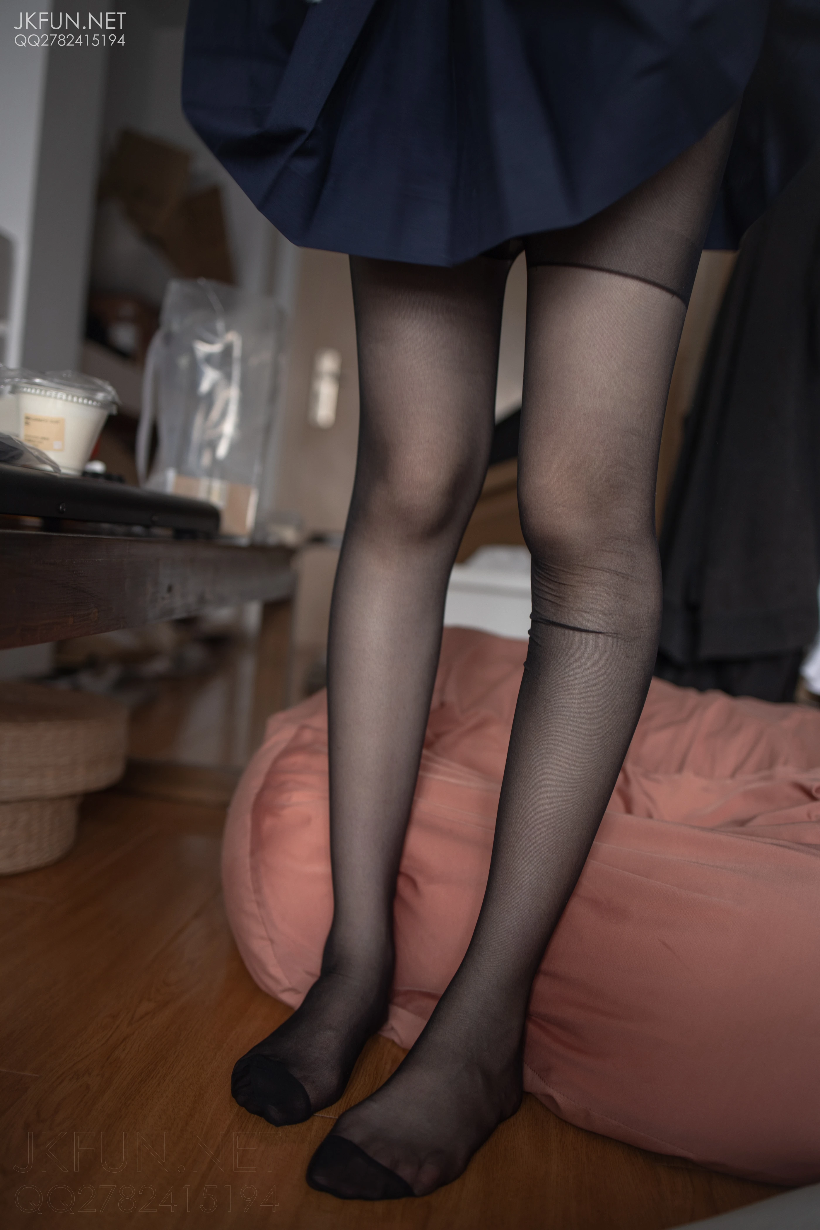 森萝财团 [JKFUN-002] Aika 可爱学妹丝足 [230P 1V]插图